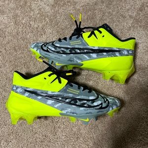 Nike Vapor Edge Elite 360 2 Football Cleats